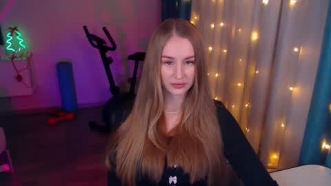 Snapshot of abigail_flex chatting on 01/12/25, 08:36 Anna online show from 01/12/25, 08:36