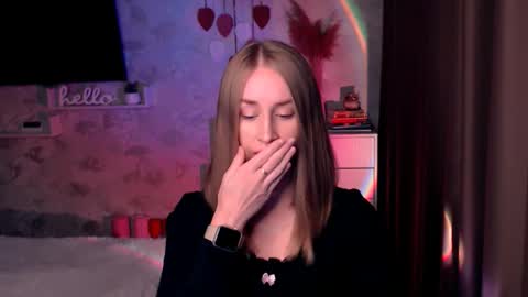 Snapshot of abigail_flex chatting on 09/22/25, 06:43 Anna online show from 09/22/25, 06:43