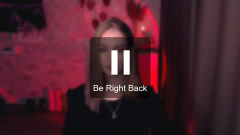 Snapshot of abigail_flex chatting on 10/30/25, 07:25 Anna online show from 10/30/25, 07:25