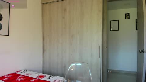 Snapshot of abigail_w chatting on 12/10/24, 09:11 abigail online show from 12/10/24, 09:11