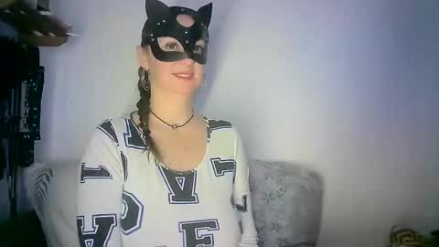 GoldenFish online show from 12/13/24, 05:05