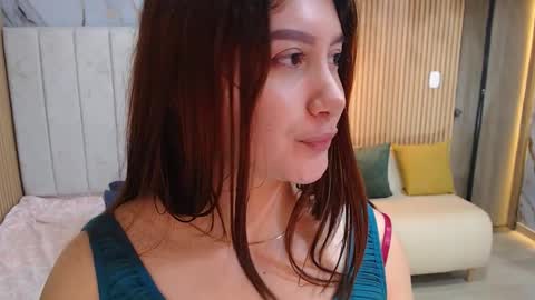 abigailowensss online show from 11/08/25, 08:03