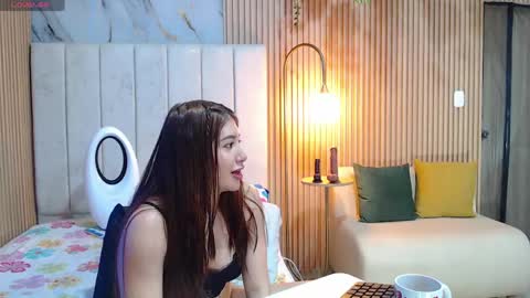 abigailowensss online show from 06/09/26, 08:04
