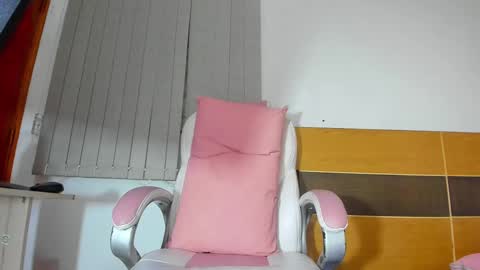 Abigail online show from 02/11/25, 09:20