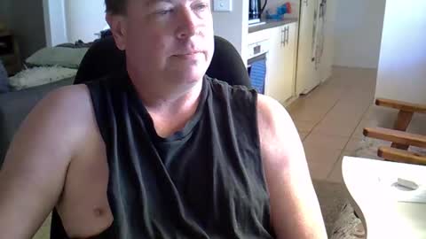 Snapshot of abo38 chatting on 11/21/25, 12:10 abo38 online show from 11/21/25, 12:10