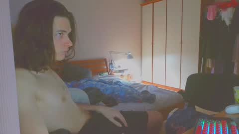 Snapshot of abobus123 chatting on 01/03/25, 11:35 hi cum in pvt noi extra tip online show from 01/03/25, 11:35