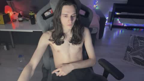 Snapshot of abobus123 chatting on 02/23/26, 06:49 hi cum in pvt noi extra tip online show from 02/23/26, 06:49