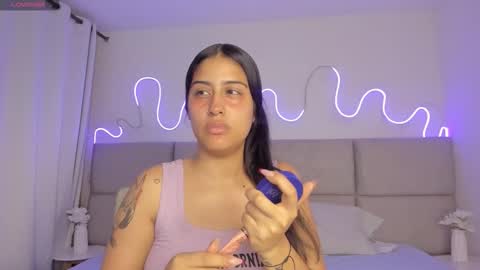 ABRIL online show from 03/17/26, 03:11