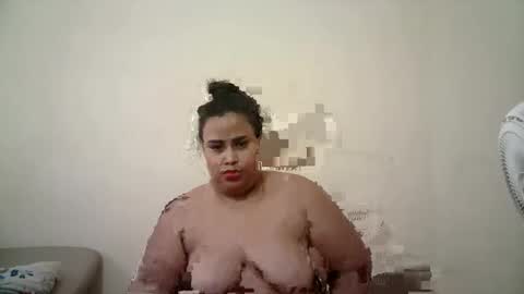 Snapshot of abril__ass chatting on 11/21/25, 06:17 abril__ass online show from 11/21/25, 06:17