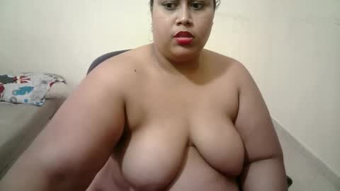 Snapshot of abril__ass chatting on 11/29/25, 04:10 abril__ass online show from 11/29/25, 04:10