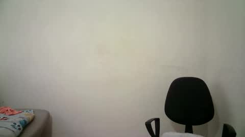 Snapshot of abril__ass chatting on 02/11/26, 02:44 abril__ass online show from 02/11/26, 02:44