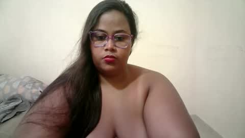 Snapshot of abril__ass chatting on 04/06/26, 01:23 abril__ass online show from 04/06/26, 01:23