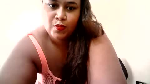 Snapshot of abril__ass chatting on 05/22/26, 02:01 abril__ass online show from 05/22/26, 02:01