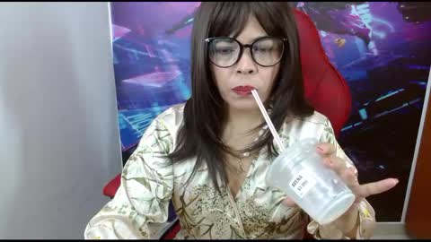 Abril Beltran online show from 02/09/25, 03:12