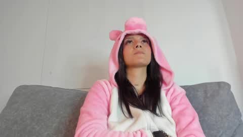 Abril jones online show from 02/20/25, 10:05