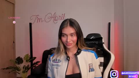 My name is Alexa. Please say hello I like to chat with you. If you have requests please use tip online show from 03/08/25, 01:50