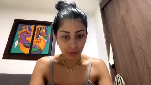 abrilsantosxo online show from 06/12/26, 12:26
