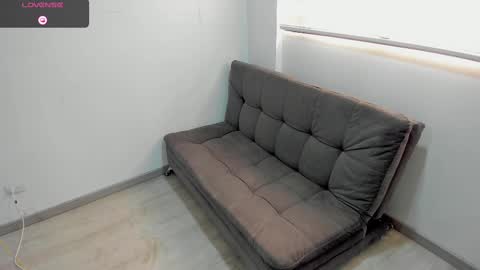 Snapshot of abrilsonne chatting on 02/23/25, 07:17 AbrilSonne online show from 02/23/25, 07:17