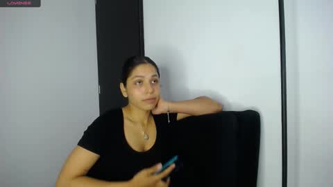 Snapshot of abrilsonne chatting on 09/10/25, 01:16 AbrilSonne online show from 09/10/25, 01:16