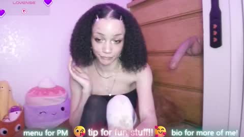 Snapshot of abruisedpeach chatting on 02/11/26, 05:01 Peach online show from 02/11/26, 05:01