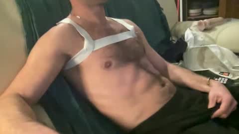 Snapshot of absalan chatting on 01/05/25, 09:14 Absalan online show from 01/05/25, 09:14