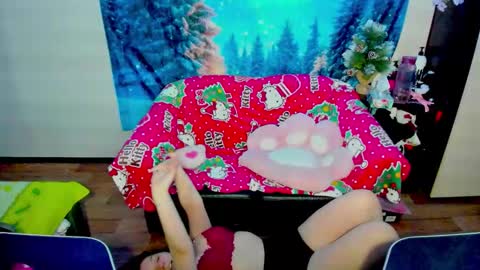 Kate online show from 12/15/25, 12:26