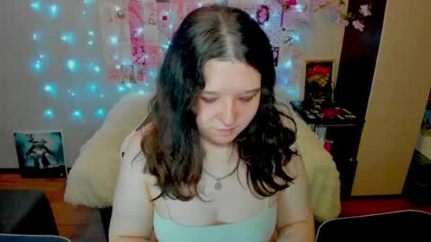 Kate online show from 06/17/26, 12:57