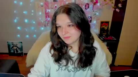 Kate online show from 06/20/26, 11:18