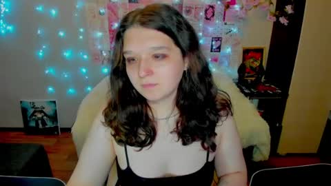 Kate online show from 06/28/26, 12:05