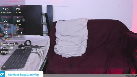 centric independent model   online show from 01/28/25, 11:07