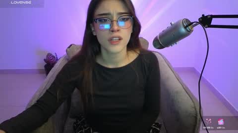 Snapshot of acidkaos chatting on 03/08/25, 04:45 Lana 3 online show from 03/08/25, 04:45