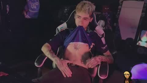 Acid Milo online show from 06/15/26, 04:09