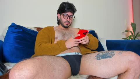 Snapshot of ackerman_eren_ chatting on 01/15/25, 01:09 R. online show from 01/15/25, 01:09