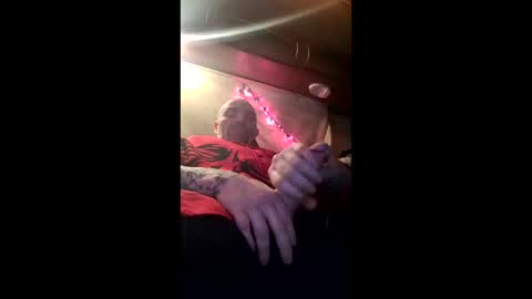 Snapshot of act_right_dub420 chatting on 03/05/26, 08:54 act_right_dub420 online show from 03/05/26, 08:54