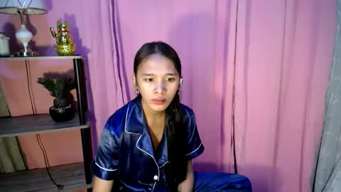 Snapshot of acyl_quixx chatting on 02/19/25, 12:03 acyl_quixx online show from 02/19/25, 12:03