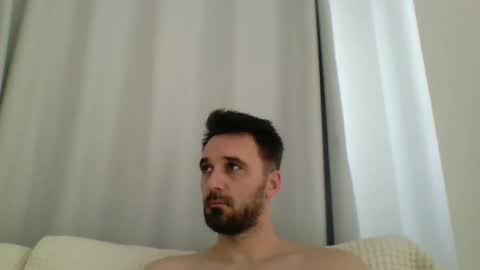 Snapshot of ad14n chatting on 01/30/25, 12:37 ad14n online show from 01/30/25, 12:37