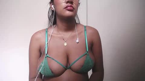 Adhara online show from 02/08/25, 09:36