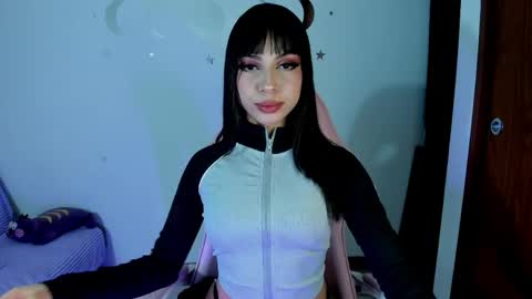   online show from 05/12/26, 08:00