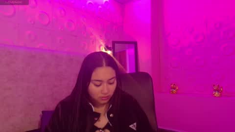 Adaira online show from 12/05/25, 04:32