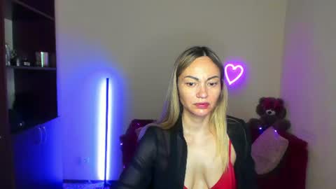Snapshot of adalina_teacher chatting on 06/11/26, 11:19 Adalina online show from 06/11/26, 11:19