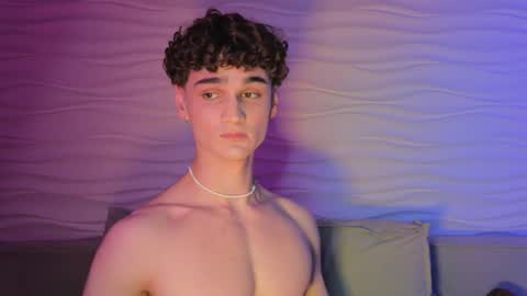 Adam online show from 10/05/25, 05:22