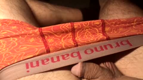 Snapshot of adam_bi_de chatting on 11/24/25, 10:53 Adam online show from 11/24/25, 10:53