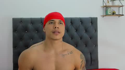 Snapshot of adam_boss chatting on 03/05/25, 04:24 adam boss online show from 03/05/25, 04:24