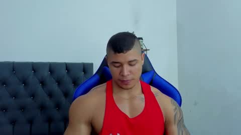 Snapshot of adam_boss chatting on 09/30/25, 03:39 adam boss online show from 09/30/25, 03:39