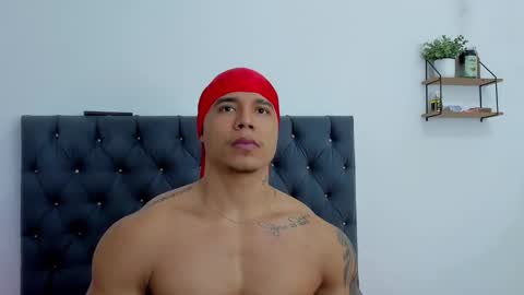 Snapshot of adam_boss chatting on 10/04/25, 05:22 adam boss online show from 10/04/25, 05:22