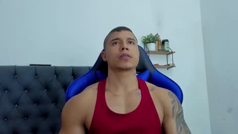 Snapshot of adam_boss chatting on 10/14/25, 10:32 adam boss online show from 10/14/25, 10:32