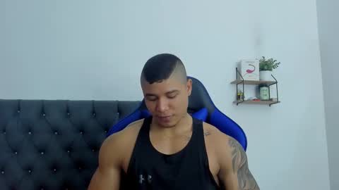 Snapshot of adam_boss chatting on 10/23/25, 08:51 adam boss online show from 10/23/25, 08:51