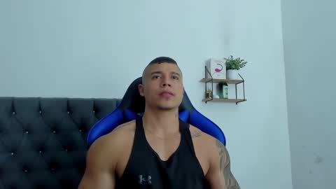 Snapshot of adam_boss chatting on 11/05/25, 07:30 adam boss online show from 11/05/25, 07:30