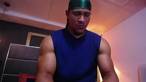 Snapshot of adam_fit19cm chatting on 04/29/26, 01:59 adam_fit19cm online show from 04/29/26, 01:59