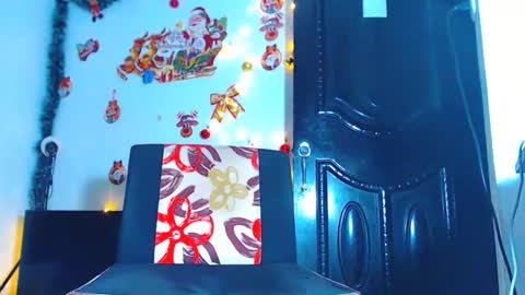 adam hot11 online show from 12/11/24, 01:15